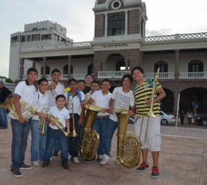 Sonora Esperanza Choir